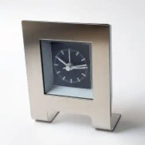 HC-2402- Table Clock - simple